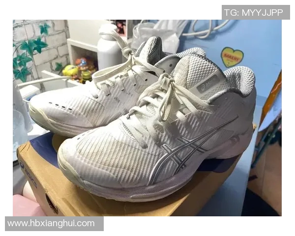 姚明鞋码数揭秘：他如何选择适合自己的运动鞋与篮球装备