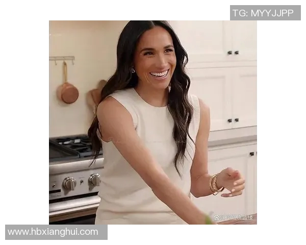 足球明星妻子频频出镜引发热议背后隐藏的真相与故事